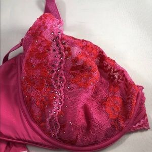 36DDD VICTORIA'S SECRET BODY Lace w/flowers & gems